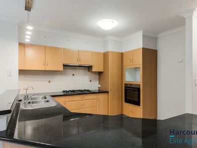 3/12 Hymus Street, Rockingham WA 6168