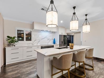 21 Voyager Close, Wannanup WA 6210