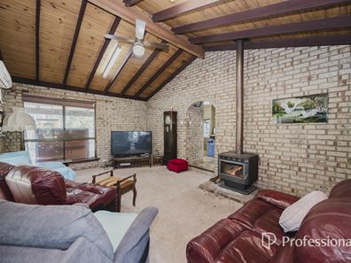 75 Lawson Road, Henley Brook WA 6055