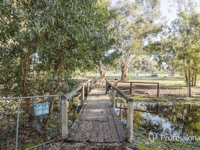 75 Lawson Road, Henley Brook WA 6055