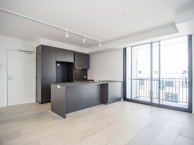 17/2 Beazley Way, White Gum Valley WA 6162