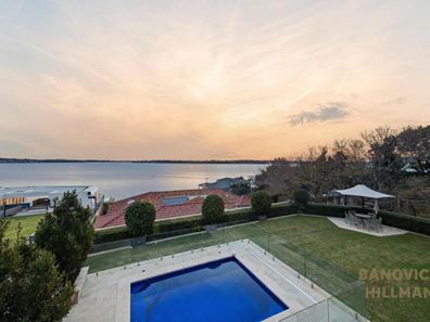 18A Fraser Road, Applecross WA 6153