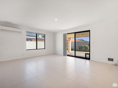 4 Munday Avenue, Brookdale WA 6112