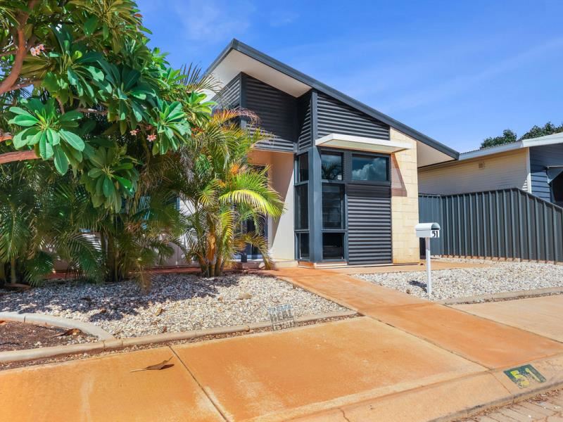 51 Tharnda Road, Baynton WA 6714