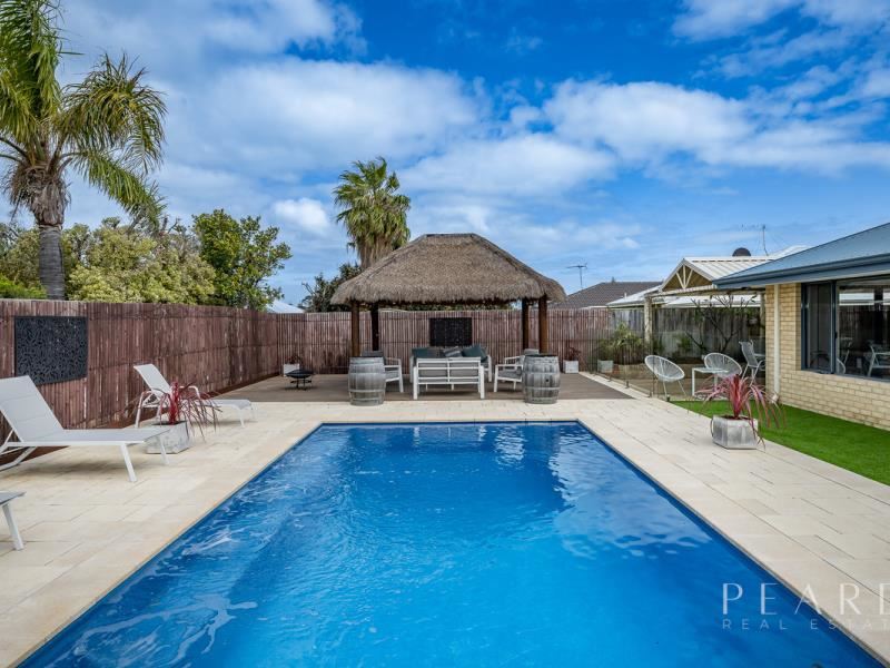 17 Mintaro Parade, Quinns Rocks WA 6030
