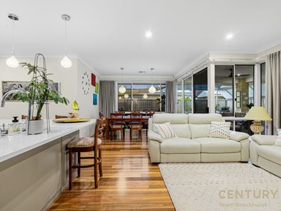 11 Danube Street, Southern River WA 6110