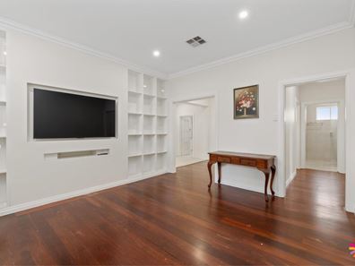16 Maple Street, Lathlain WA 6100