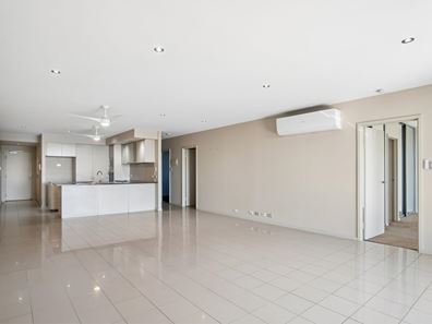 16/18 Tanunda Drive, Rivervale WA 6103