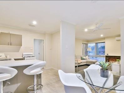B/14 Lunar Way, Beckenham WA 6107
