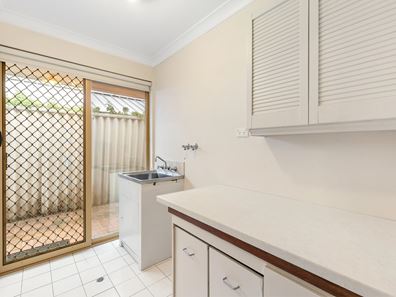 10 McMahon Way, Kardinya WA 6163