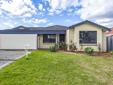21 Leghorn Road, Orelia WA 6167