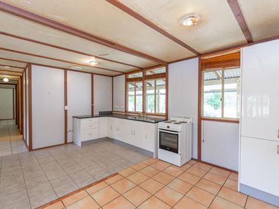 40 White Gum Ridge, Coondle WA 6566