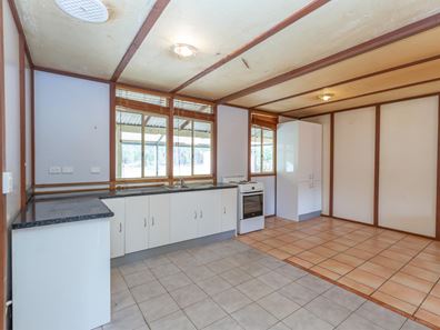 40 White Gum Ridge, Coondle WA 6566