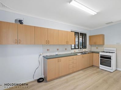 1 Hereford Place, Spearwood WA 6163