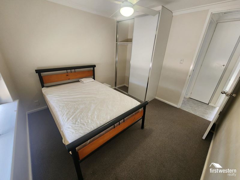 ROOM 2/13 Eddystone Avenue, Craigie WA 6025