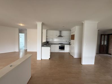 105 Giralia Parkway, Ballajura WA 6066