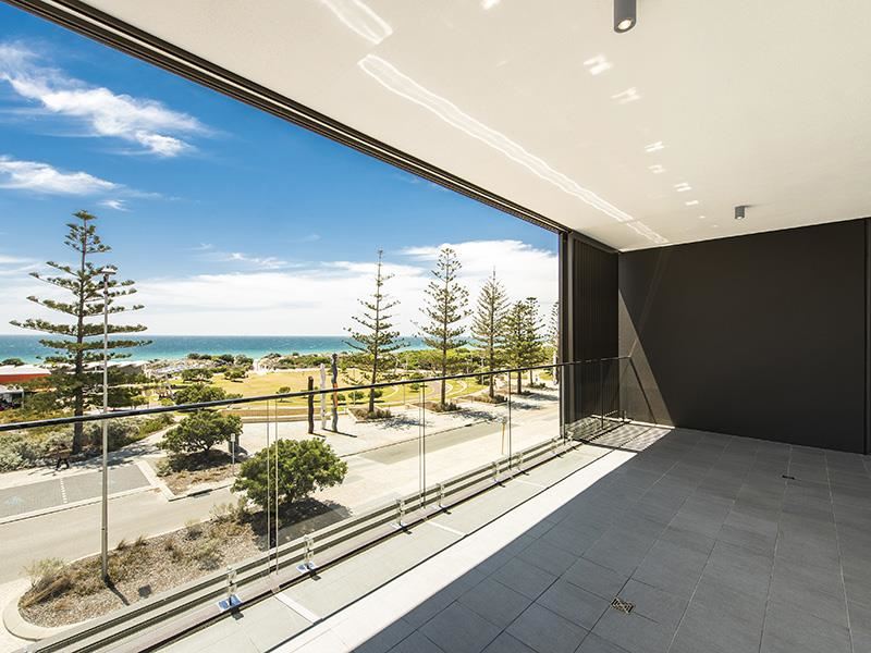 303/21 Leighton Beach Boulevard, North Fremantle WA 6159