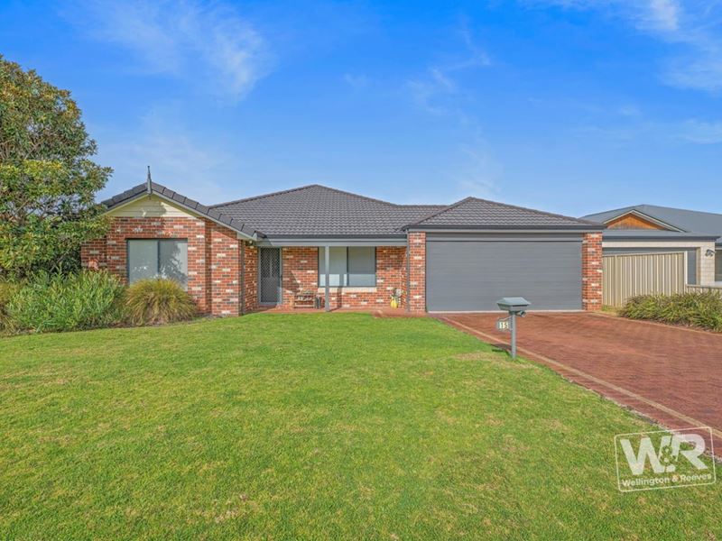 15 Stoddart Corner, Mckail