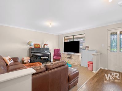 15 Stoddart Corner, Mckail WA 6330