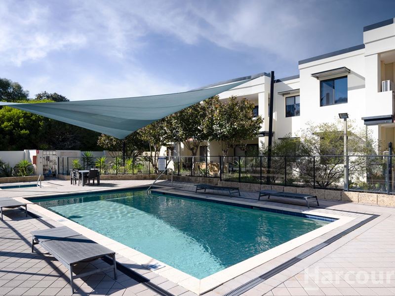 16/5 Eastleigh Loop, Currambine WA 6028
