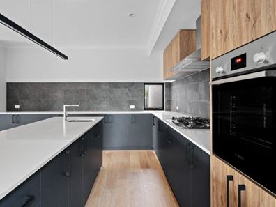 9C Playle Street, Myaree WA 6154