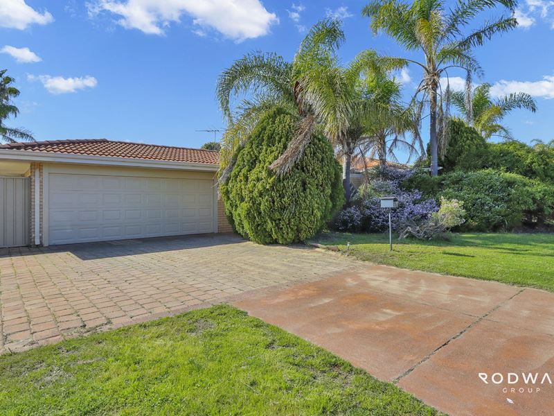 13 St Andrews Loop, Cooloongup WA 6168