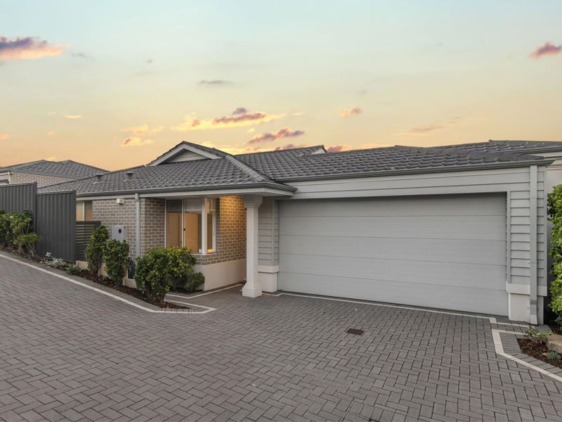 21 Emberson Road, Morley WA 6062