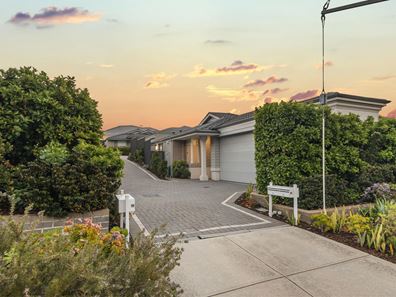 21 Emberson Road, Morley WA 6062
