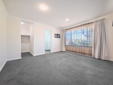 27 Yaroomba Place, Clarkson WA 6030