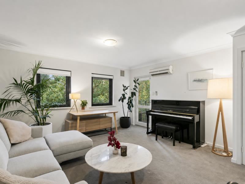 10/392 Stirling Highway, Claremont WA 6010