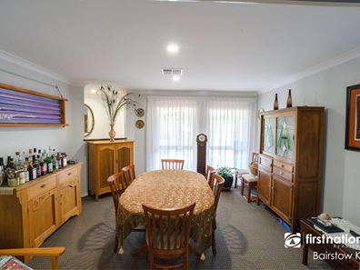 20 Lakeside Drive, Mckail WA 6330