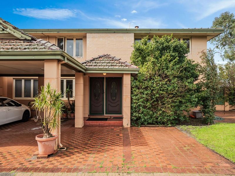 2 Bates Loop, Lockridge WA 6054