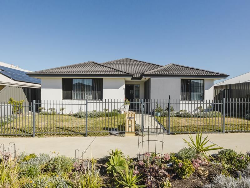24 Lofter Way, Yanchep WA 6035