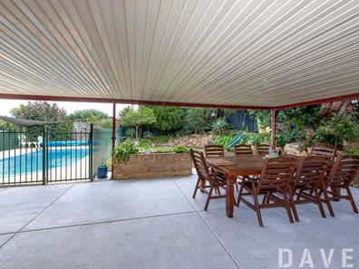 9 Chase Court, Woodvale WA 6026
