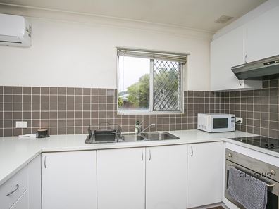 15/39 Scarborough Bch Rd, Scarborough WA 6019
