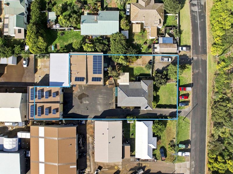 206 Augustus Street, West End