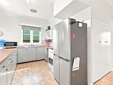 206 Augustus Street, West End WA 6530