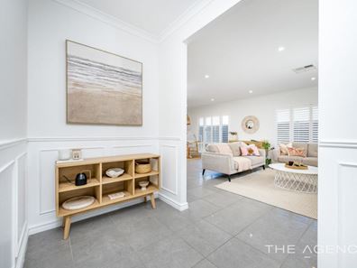 4 Macquarie Street, Jindalee WA 6036