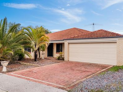 8 Ashendon Boulevard, Hammond Park WA 6164