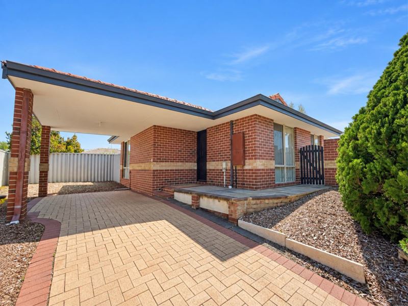 1/3 Chambon Cove, Coodanup