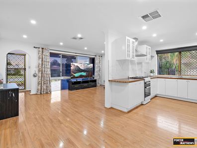 26 Sandalwood Street, Maddington WA 6109