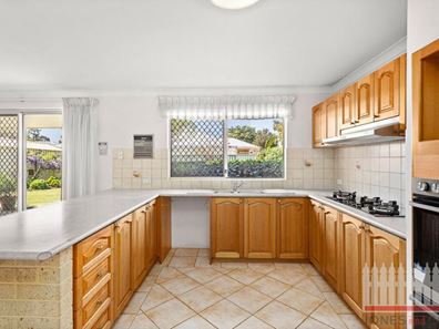 84 Ivanhoe Street, Eden Hill WA 6054