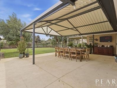 14 Heaton Way, Safety Bay WA 6169