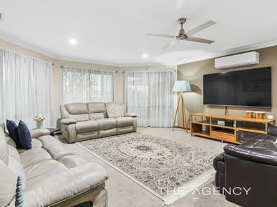 33 Pagnell Way, Swan View WA 6056