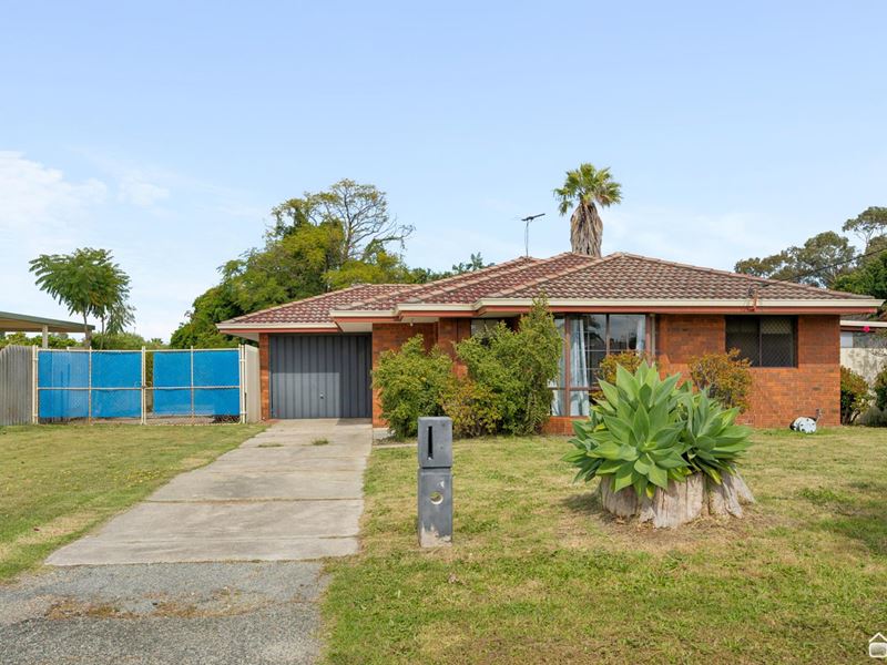 19 Wilcannia Way, Armadale WA 6112
