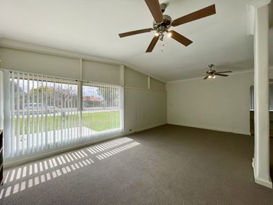 14A Swanley Street, Gosnells WA 6110