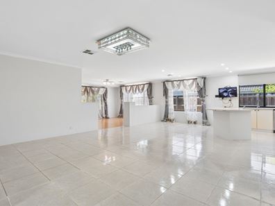 3 Leedon Drive, Ellenbrook WA 6069
