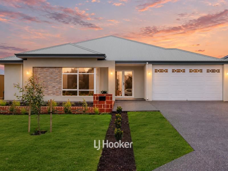 35 Hazelgrove Crescent, Millbridge WA 6232