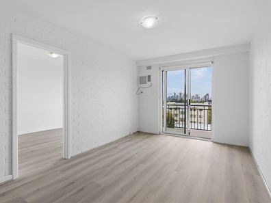 9/11 King George Street, Victoria Park WA 6100