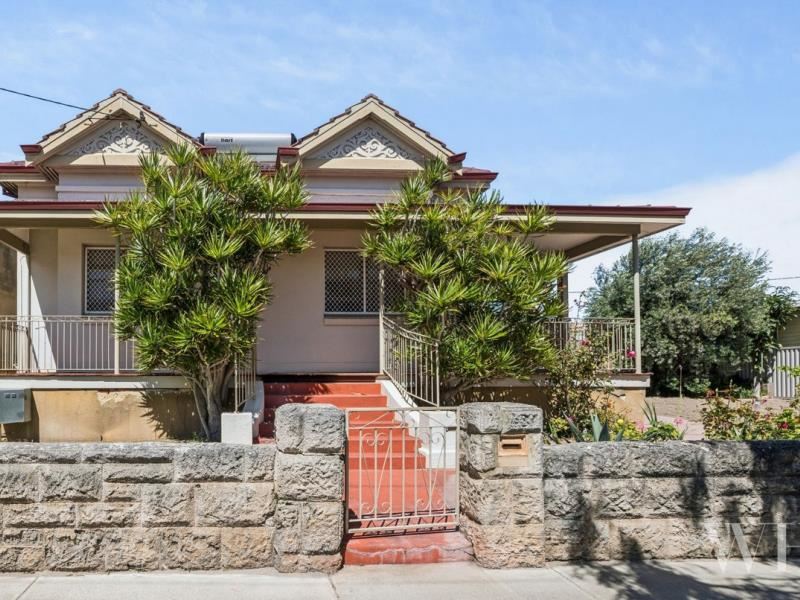23 Wray Avenue, Fremantle WA 6160